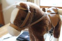 Original Götz Puppen Pferd Fritz mit Reitkleidung Bayern - Remlingen Vorschau