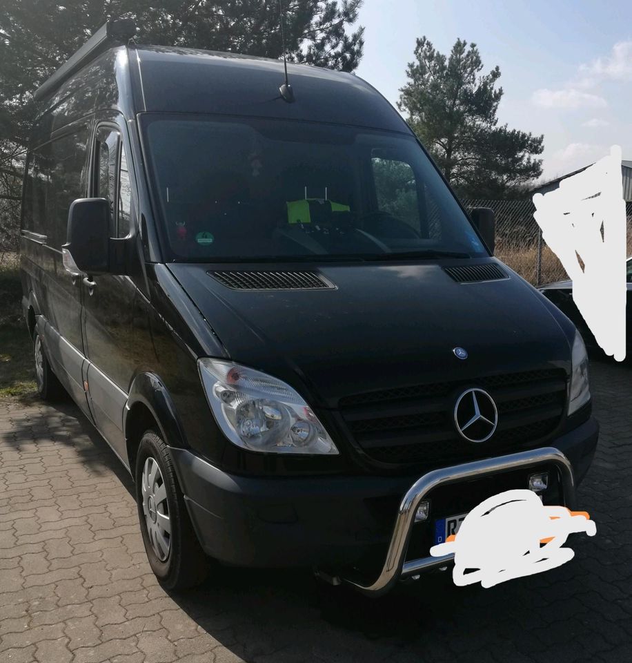 Suchen überdachten Winterstellplatz für Sprinter-Wohnmobil in Büchen