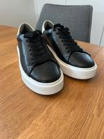 Kennel & Schmenger Sneaker Größe 39 neuwertig ❤️ Bayern - Neuburg a.d. Donau Vorschau