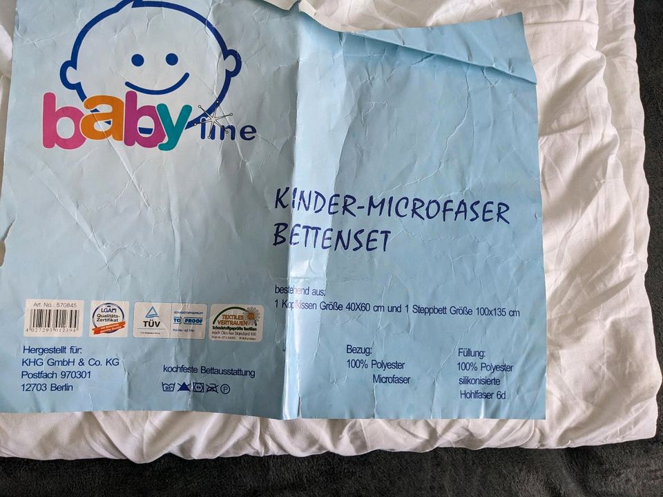 Baby Kleinkinder Microfaser Bettenset Decke und Kissen in Berlin