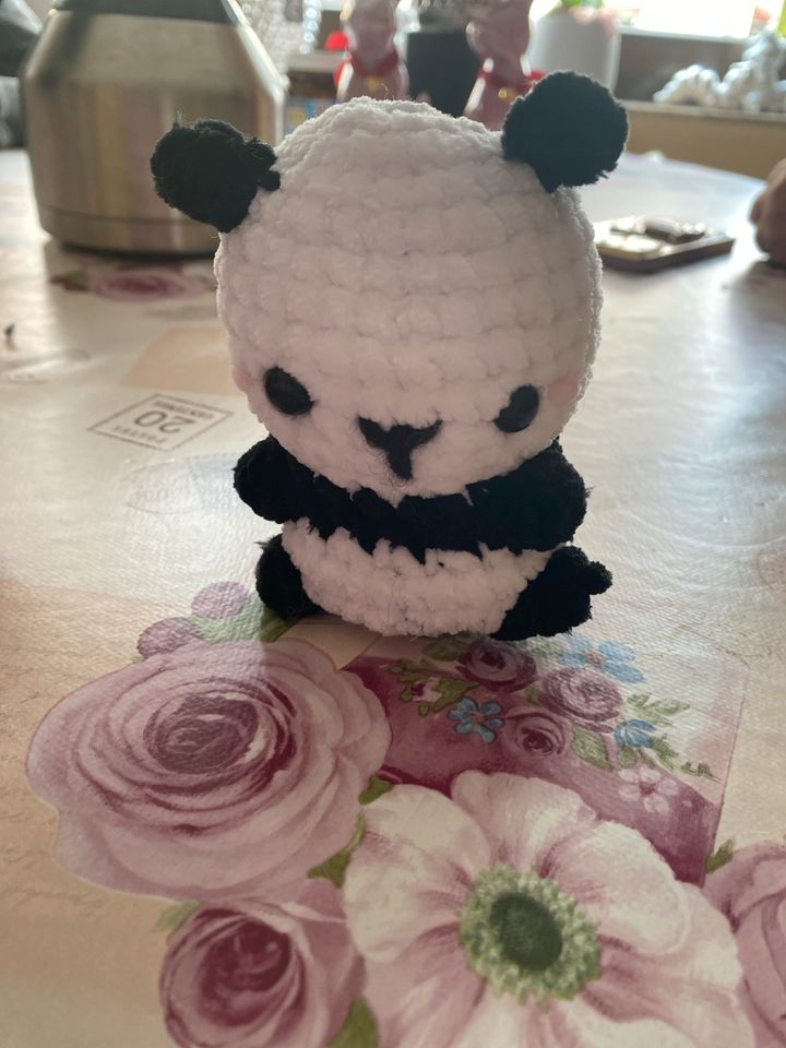Plushy Panda Handmade in Heyerode