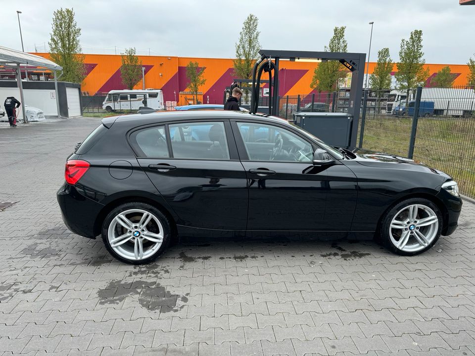 BMW 118i F20 Facelift in Oberhausen