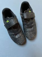 Stollenschuhe Fußballschuhe Gr 28 Fila Marburg - Wehrda Vorschau