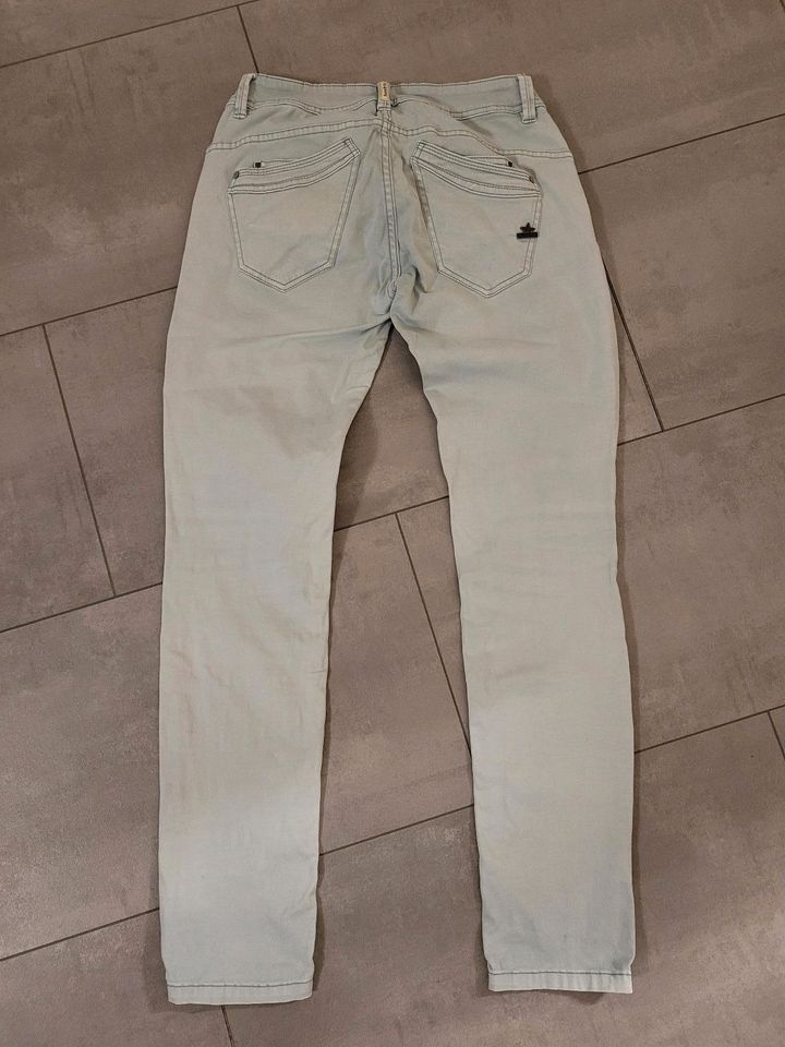 Buena Vista Jeans/ Hose, Gr.M, hellblau/grau in Kiel