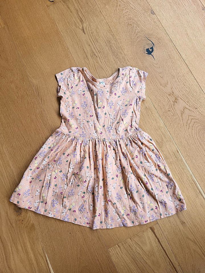 Kinder kleid Kleidchen Kleider Sommer Blumen Pastellfarben 122 in Großerlach