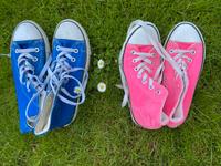 Sneaker hoch 2 Paar blau und pink Nordrhein-Westfalen - Olsberg Vorschau