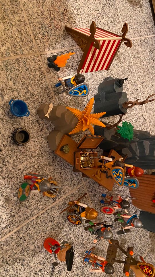 Playmobil Wikingerfestung mit Schiff und Zubehör in Merzenich