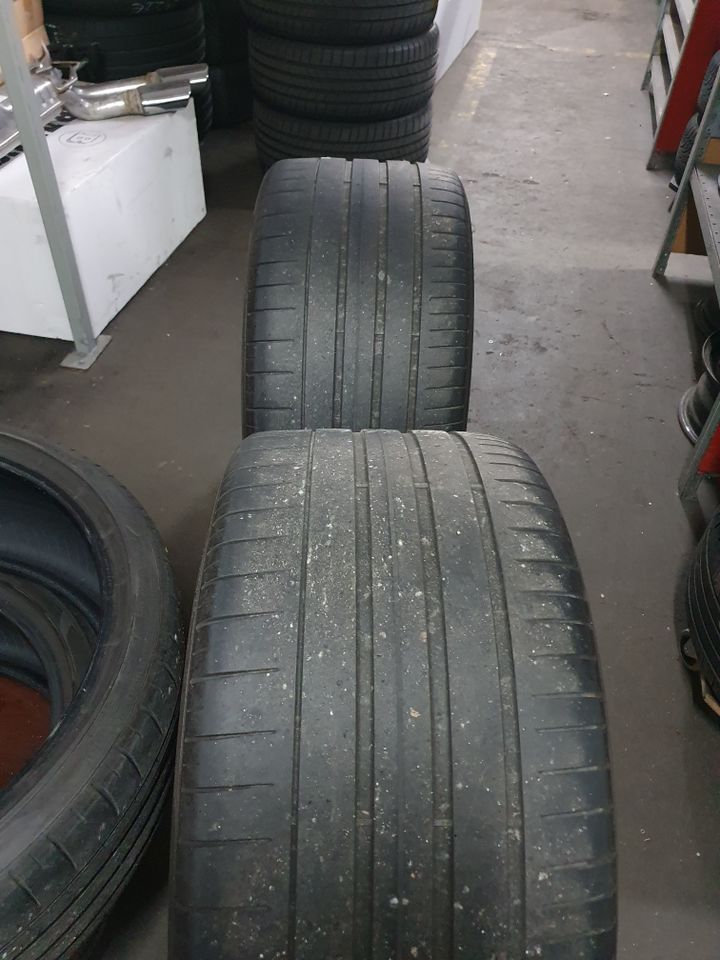 Pirelli PZero 245/35ZR20 + 305/30ZR21     # 739 in Frankfurt am Main