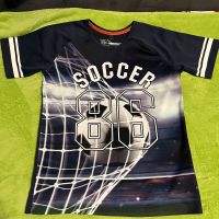 Fußball Jungen T-Shirt Gr. 176/182 Berlin - Lichtenberg Vorschau