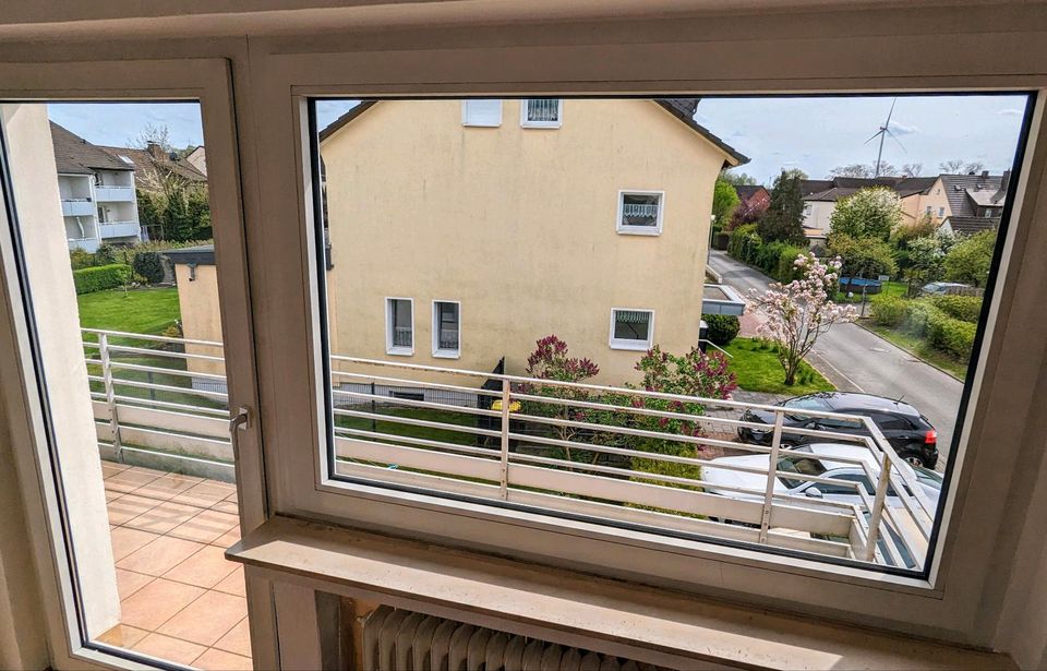 Mietwohnung Wohnung 2,5 Zimmer 70 qm Einbauküche Balkon in Bad Lippspringe