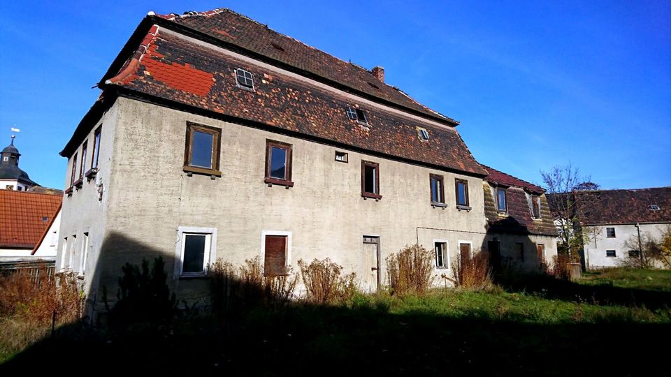 Bauernhaus mit NeGeb. , Grundstück und Bauland , Nähe Leipzig in Groitzsch