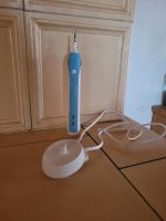 Elektrische Zahnbürste Oral B mit Ladegerät Bayern - Samerberg Vorschau