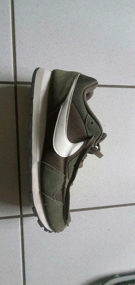 Nike Schuhe in Oberhausen