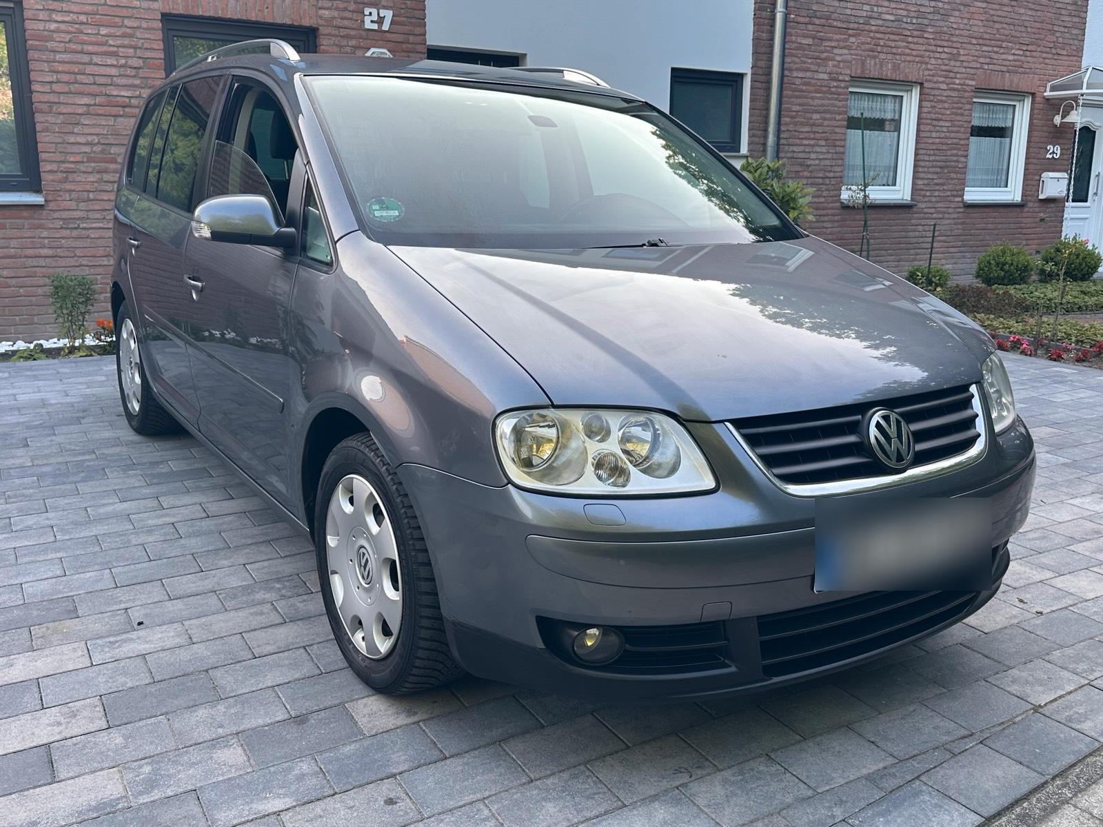 Abbildung des Autos Vw Touran 2.0