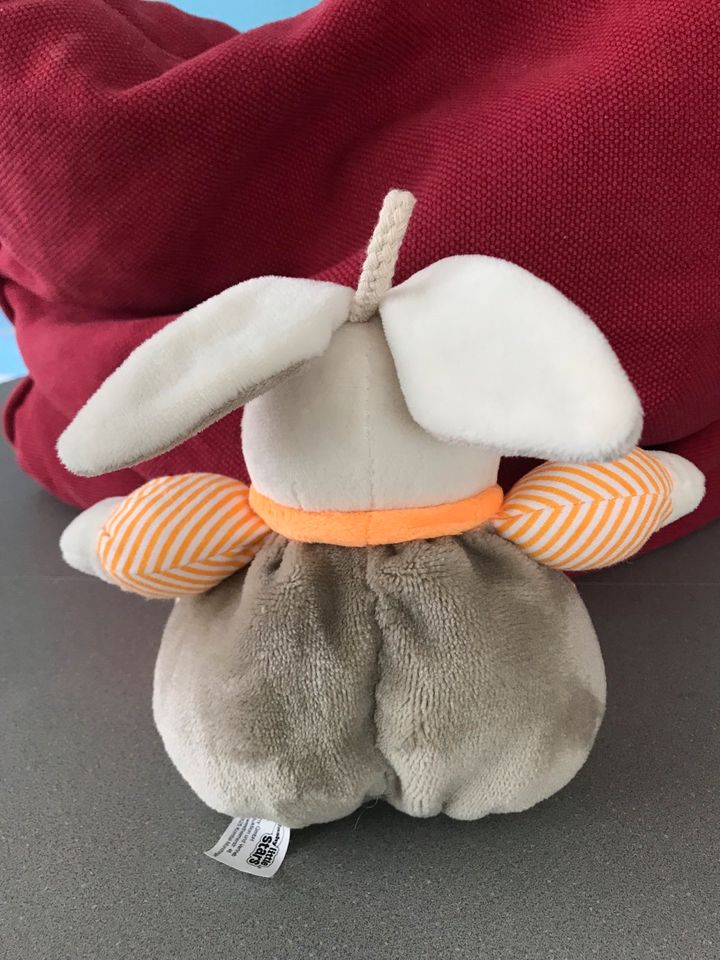 Hase Ostern Osterhase Rassel Kuscheltier Baby in Ebern