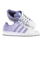 Adidas Sneaker in lila / weiß Hessen - Bruchköbel Vorschau