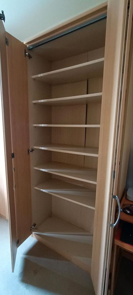 Schrank Nolte 200x44x224 cm mit Falttüren in Hamburg