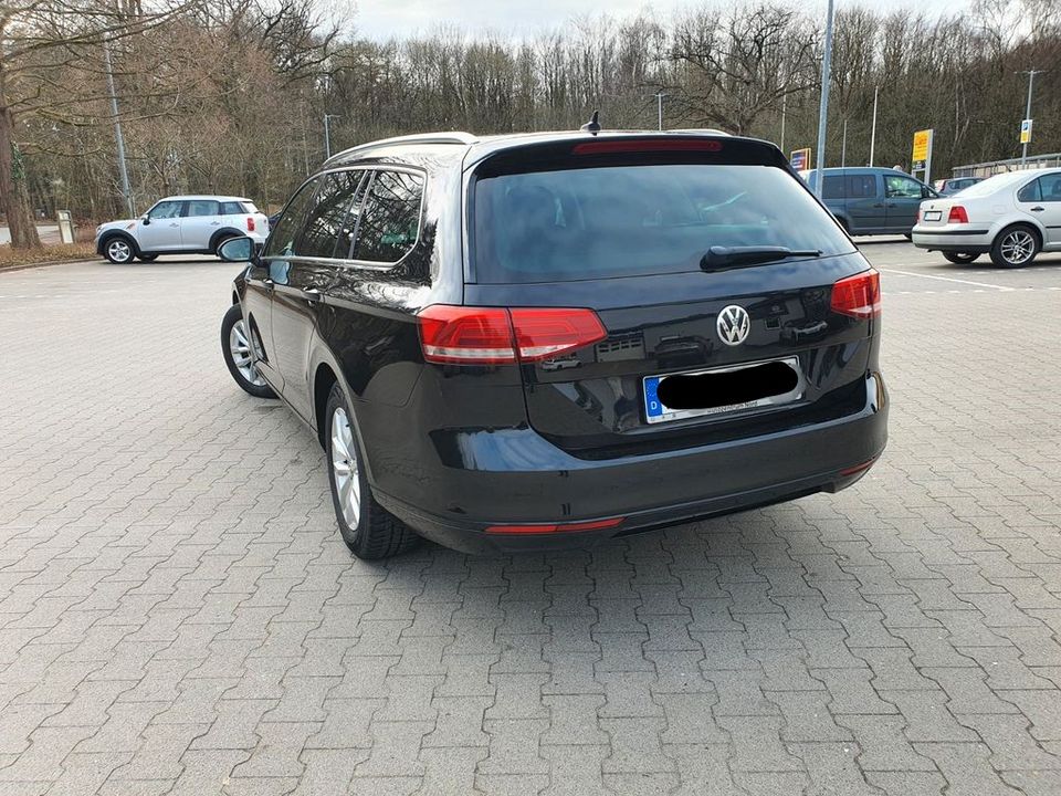 Volkswagen Passat Variant 2.0 TDI DSG 6 Gang Automatik in Leverkusen