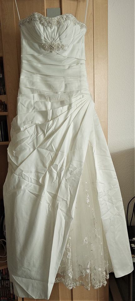 Hochzeitskleid Brautkleid, Spitze Perlen, hell ivory - 3 Gr. in 1 in Brandenburg an der Havel