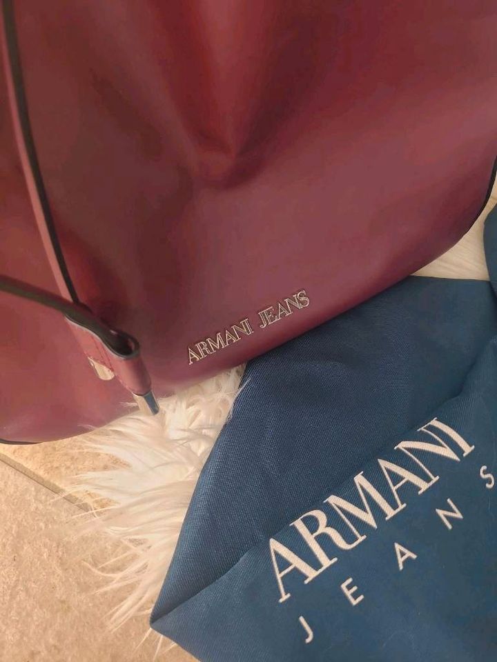 Armani Jeans Beuteltasche, Tasche. Shopper in Kastl