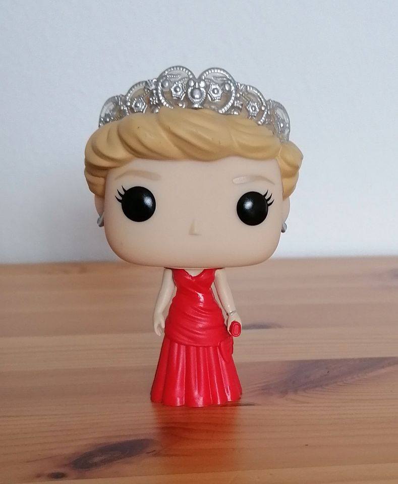 Funko "Diana Princess of Wales"  Limited Chase Edition  Nr.03 in Geisenhausen