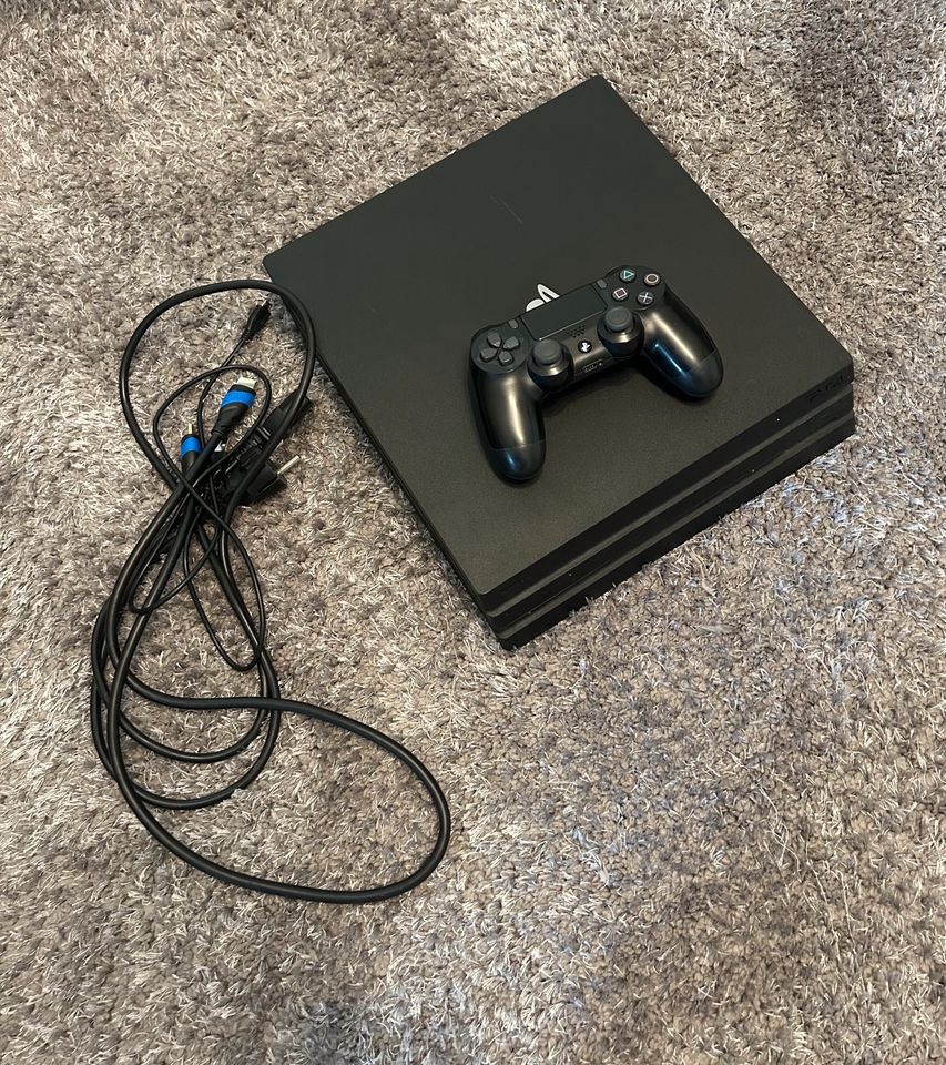 Sony Ps4 Pro 1TB + Controller in Neustadt am Rübenberge
