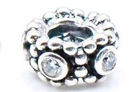 Pandora Charm 791122CZ mit klarem Zirkonia Stuttgart - Stuttgart-West Vorschau