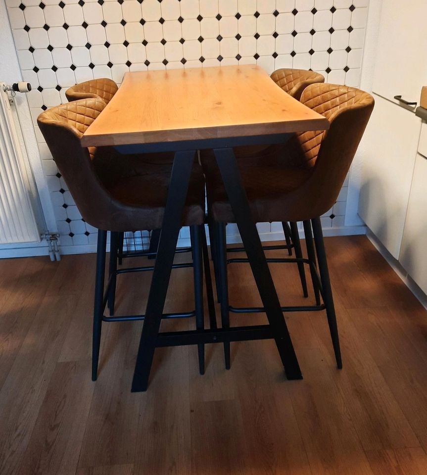4 Stühle mit Bartisch, Tisch, Eiche, schwarz in Bretten