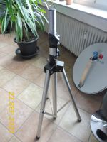 Camping SAT-Schüssel 80 cm mit Dreibeinständer Nordrhein-Westfalen - Bergheim Vorschau