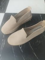 Damen Halbschuhe MNEBI  Wildleder Farbe Beige Gr.41 Düsseldorf - Garath Vorschau