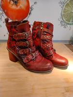 Stiefeletten gr 39 von Laura vita Essen - Essen-Ruhrhalbinsel Vorschau