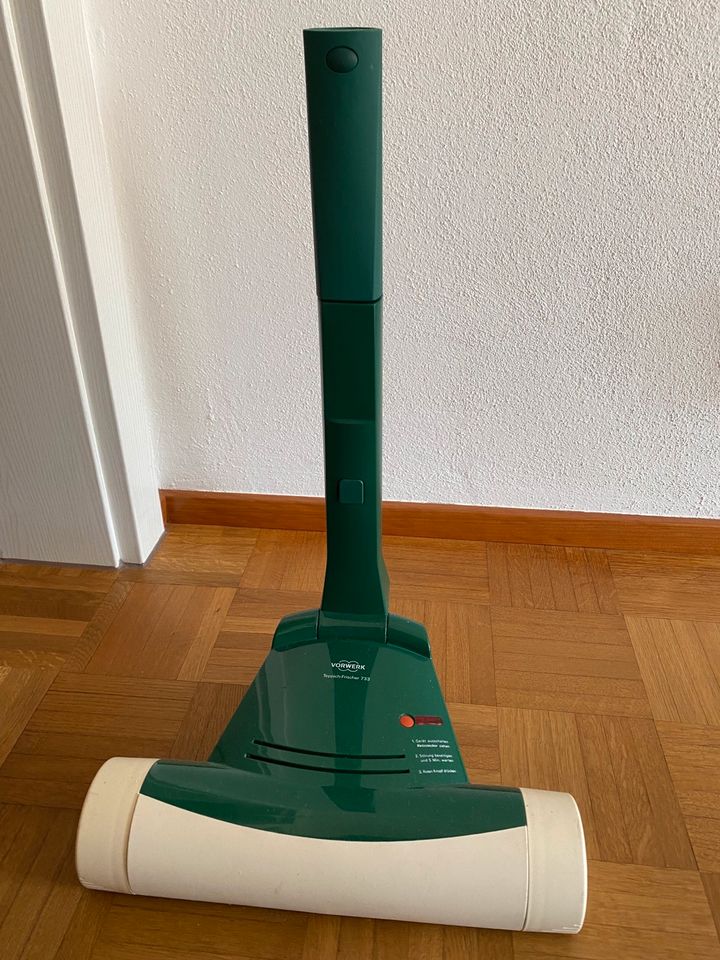 Vorwerk Teppichfrischer 733 gut erhalten in Inzell