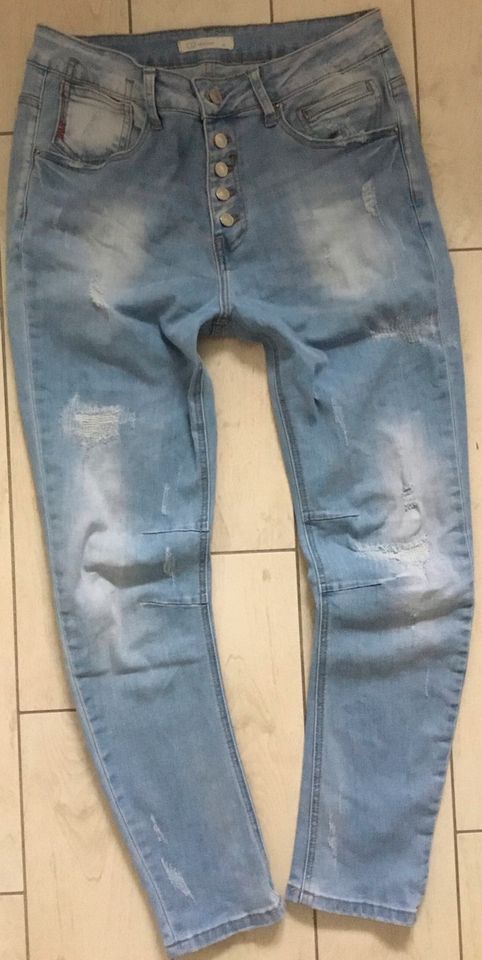 Unique Denim Jeans 28 Hose in Großenseebach