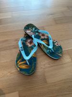 Badeschuhe / Flipflops von Y-3 Frankfurt am Main - Sachsenhausen Vorschau