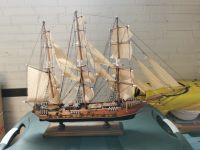 Segelschiff Fregatte Modell ca .65 cm Nordrhein-Westfalen - Geldern Vorschau