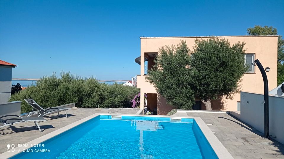 Ferienwohnung mit Pool 2,3,4 Personen Kroatien Dalmatien Zadar in Erkrath