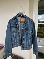 Levis Jacke Jeansjacke wie neu Farbe terrace trucker Bayern - Bad Kötzting Vorschau
