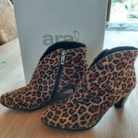 Megadeal!Wunderschöne Ara Stiefeletten Gr 37 neuwertig Leoprint Kr. Passau - Passau Vorschau