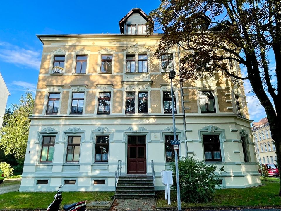 Sonnige und sehr gepflegte 1-Raum Wohnung in grüner und ruhiger Lage am Harthwald - konstant günst. Heizkosten in Chemnitz