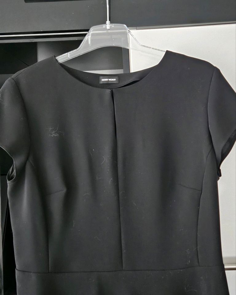 Gerry Weber, Bluse, schwarz, Gr. 40 in Thyrnau