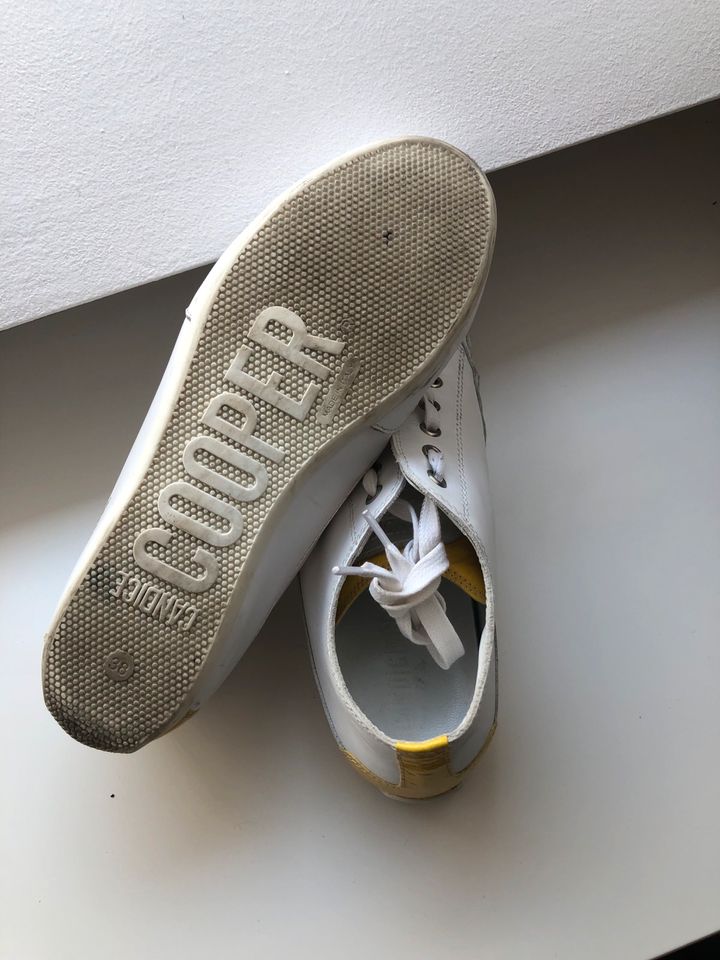 Candice Cooper Sneaker Gr. 38 in Waghäusel