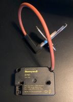 Honeywell ZT 931 Zündtrafo mit Zündkabel Stecker Niedersachsen - Barsinghausen Vorschau