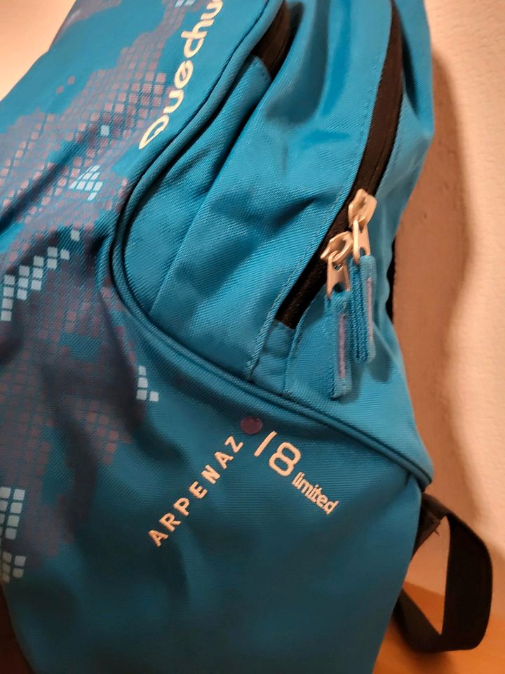 QUECHUA * Rucksack * wNEU in Büren