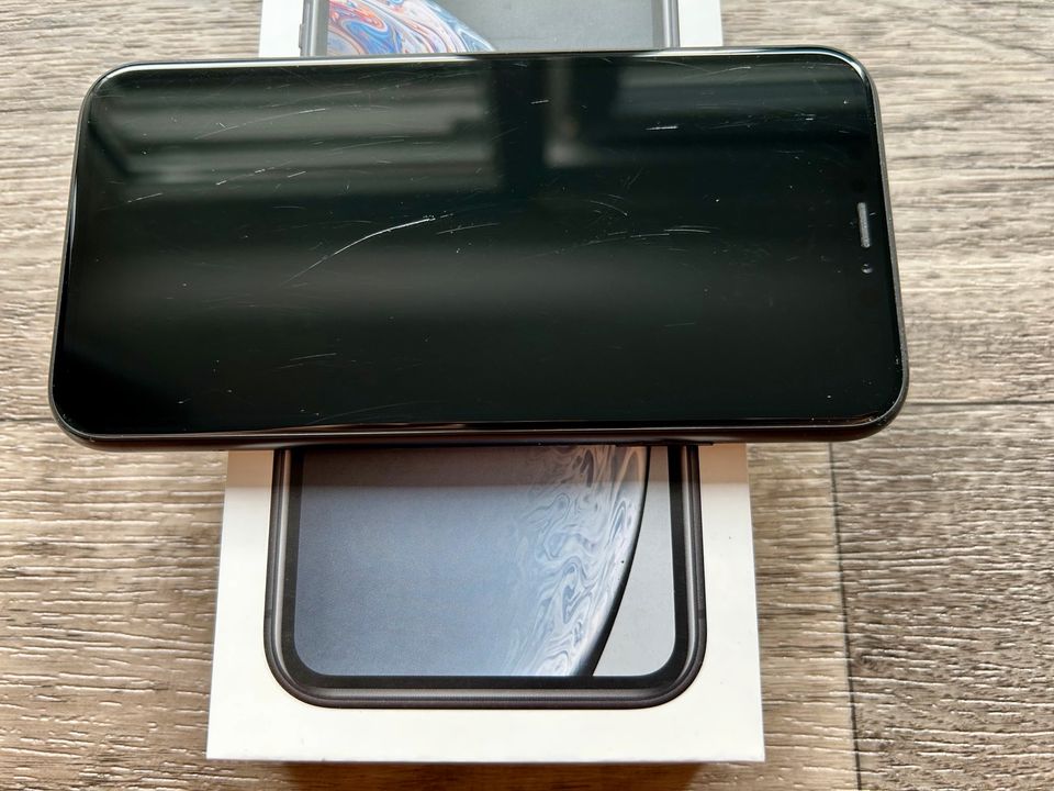 Apple iPhone XR 64GB Black Schwarz in Neunkirchen Siegerland