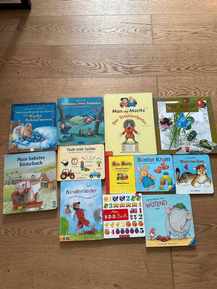 Kinderbücher Paket in Bremen