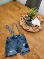 Baby kurze Hose Jeanshose mit Trägern Gr.  80 Jeans München - Milbertshofen - Am Hart Vorschau