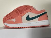 Wmns Air Jordan 1 Low Lt madder root/ teal green EUR 38,5 NEU Nordrhein-Westfalen - Waltrop Vorschau