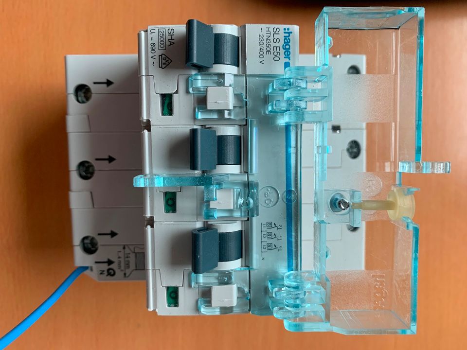 Hager HTN350E SLS-Schalter 3-polig E-Charakteristik 50A für Hutsc in Schweinfurt