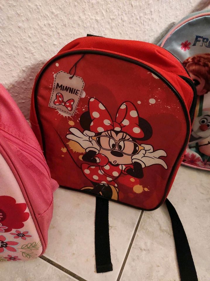 Für Mädchen kindergarten rucksack die sind fast neue in Köln