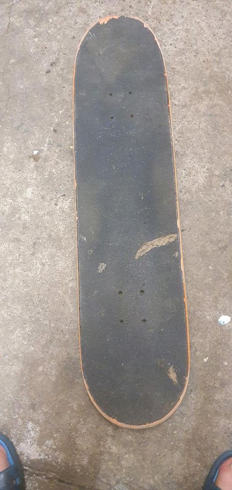 Skateboard + extra Deck in Wesseling